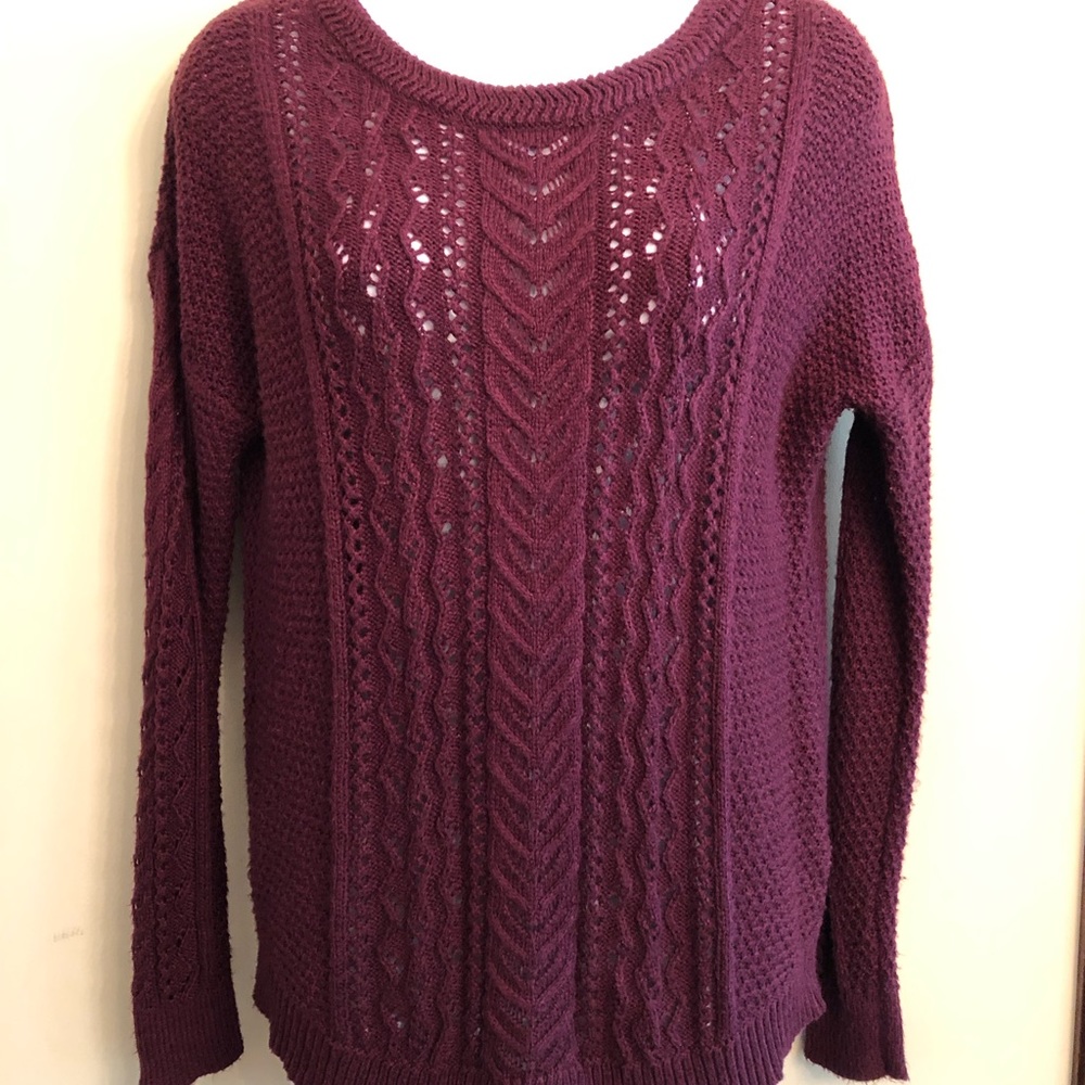 Old Navy Woman’s sweater